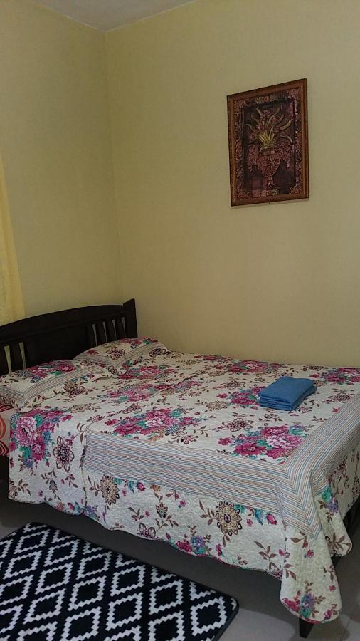 Dhia Irdina Homestay Paya Rewak Екстер'єр фото